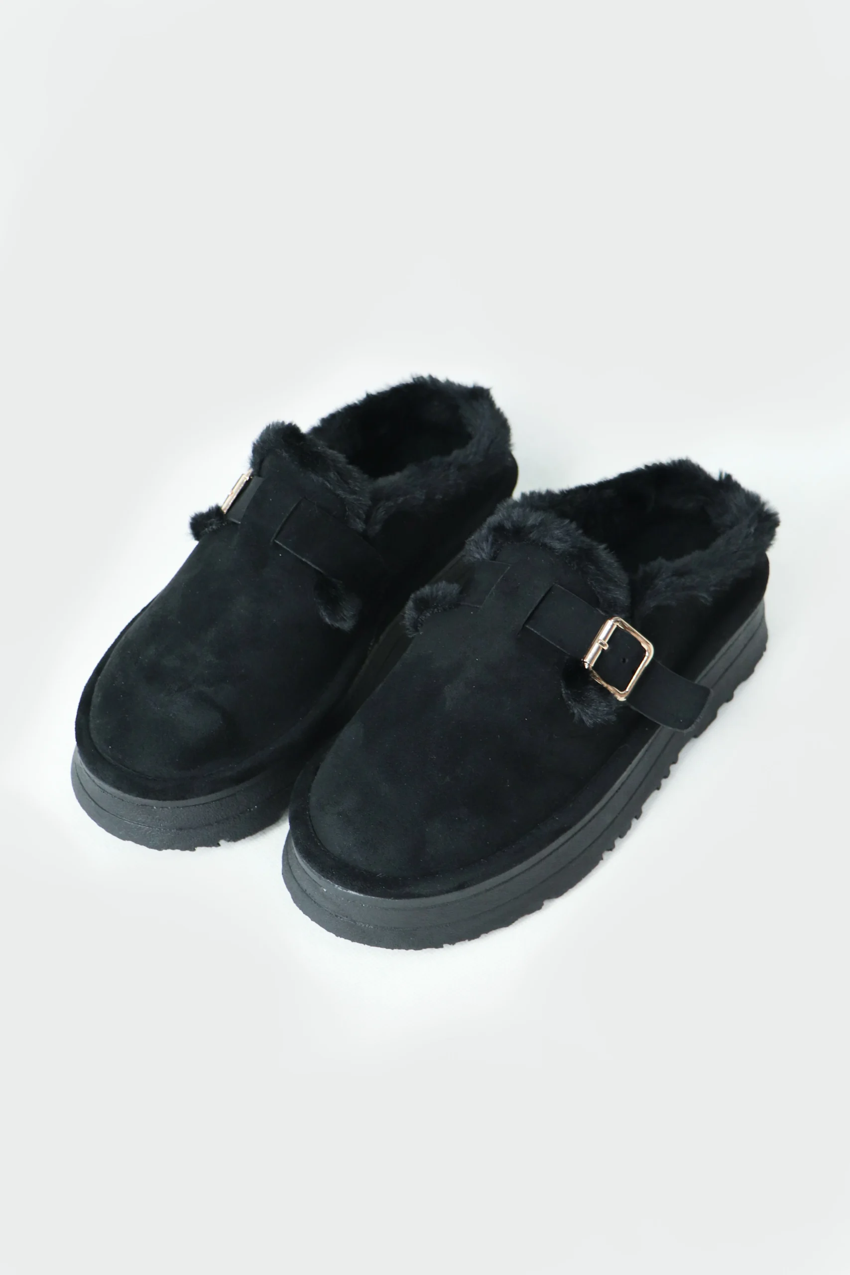 کفش UGS 13 کفش UGS - تصویر 13