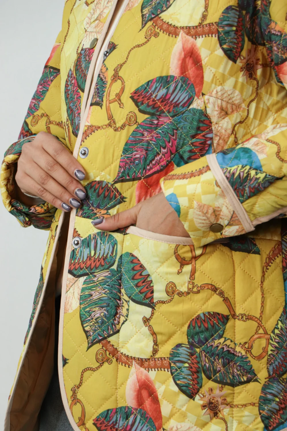 کاپشن یقه ایستاده طرح دار - Image 3