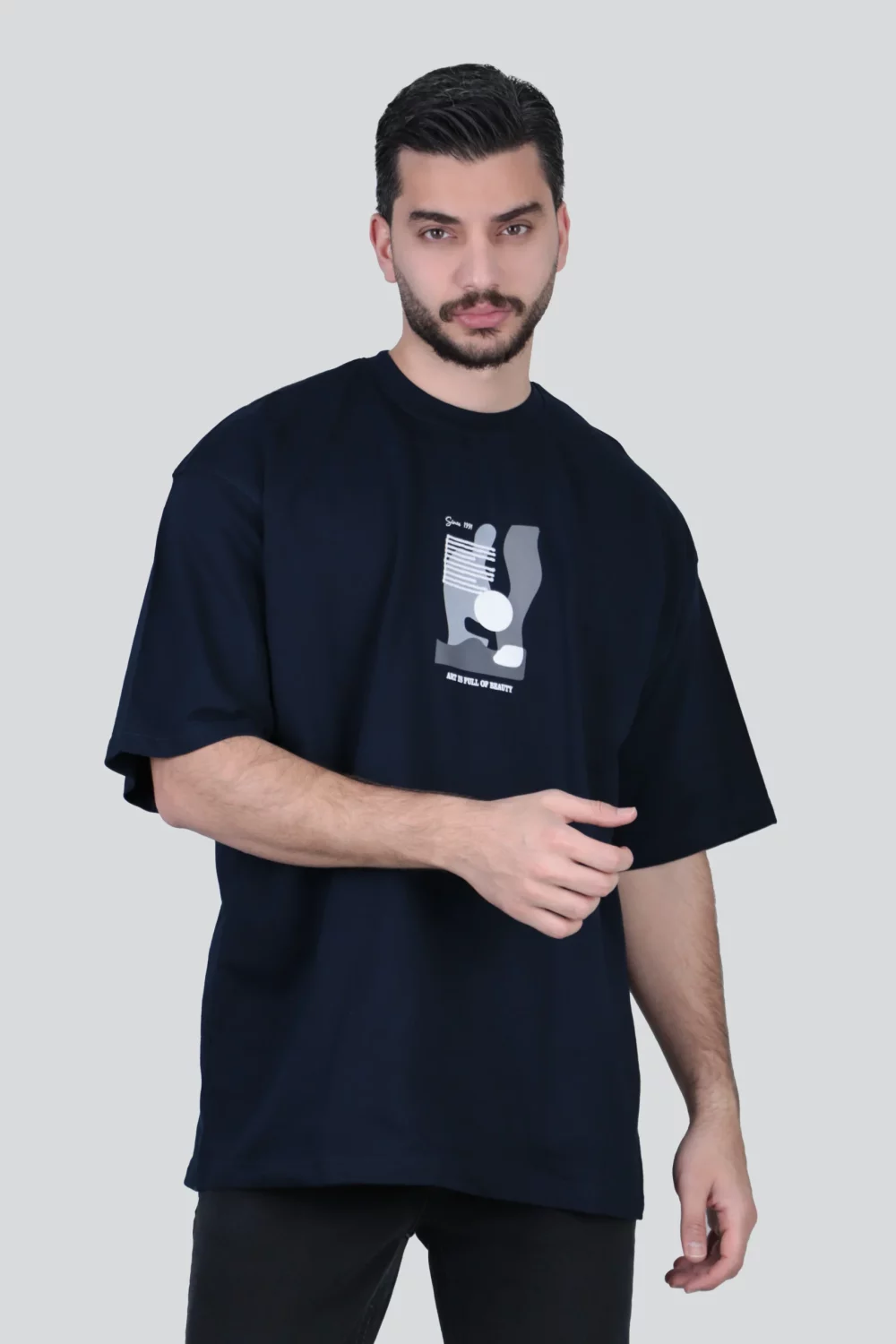 تیشرت اور شنل