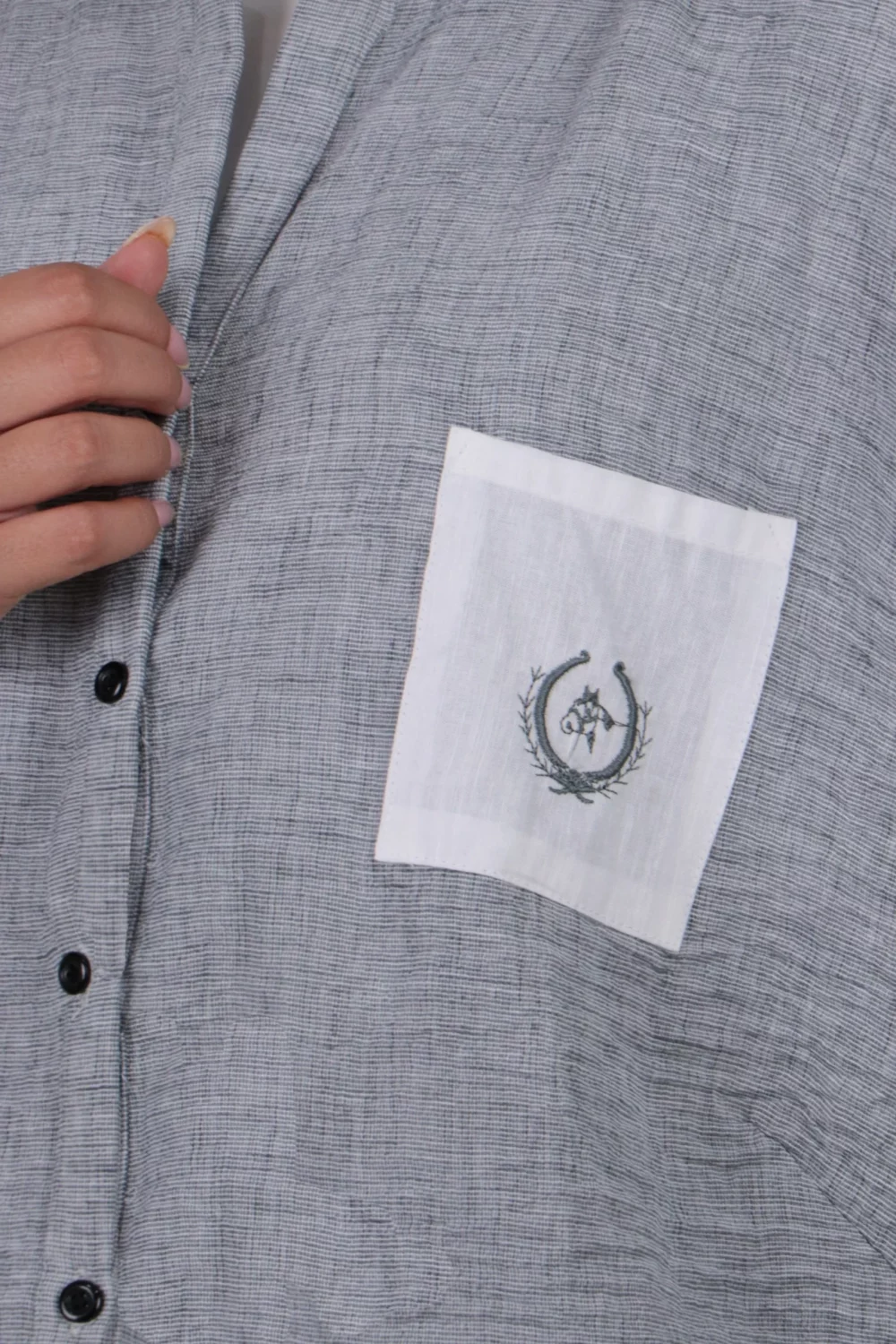 شومیز تک جیب گلدوزی - Image 3
