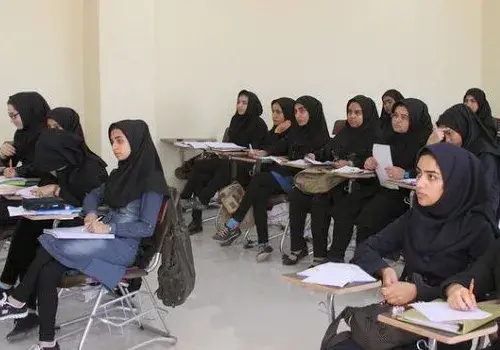 استایل کتونی برای دانشگاه